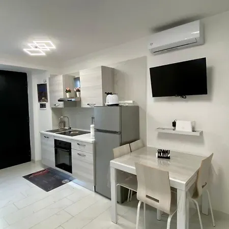 Casare 14 Apartment