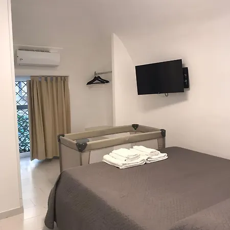 Casare 14 * 那不勒斯