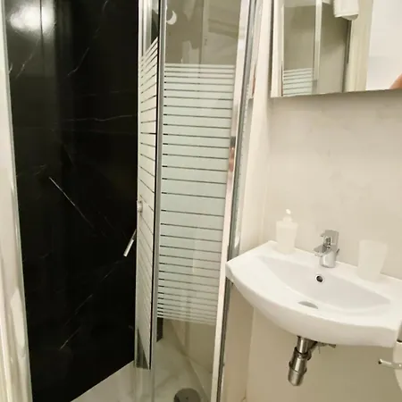 Apartment Casare 14 *